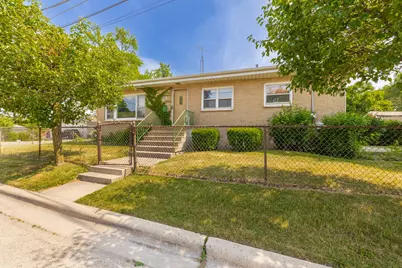 715 Water Street, Joliet, IL 60436 - Photo 1