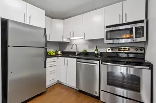 2007 N Sedgwick St, Chicago, IL 60614 - Photo 8