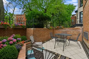 2007 N Sedgwick St, Chicago, IL 60614 - Photo 12