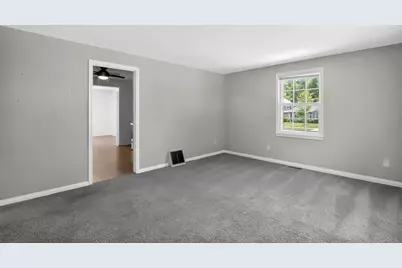 1607 Glenwood Avenue, Joliet, IL 60435 - Photo 8