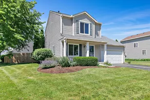 1 Marie Ct, South Elgin, IL 60177 - Photo 2