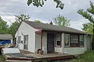 3611 Algonquin Blvd, Rockford, IL 61102 - Photo 2