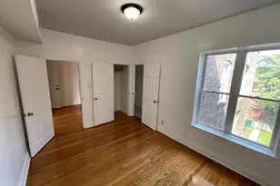 7123 S Merrill Ave, Chicago, IL 60649 - Photo 10