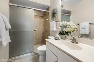 540 Shorely Dr, Barrington, IL 60010 - Photo 10