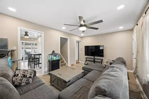 3933 W 85th Pl, Chicago, IL 60652 - Photo 6