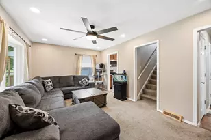 3933 W 85th Pl, Chicago, IL 60652 - Photo 4