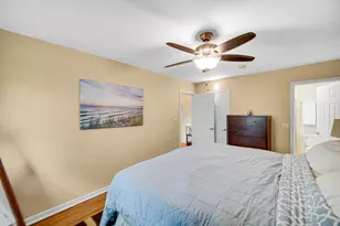 1105 N Hemlock Ln, Mount Prospect, IL 60056 - Photo 20