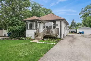 134 S Pick Ave, Elmhurst, IL 60126 - Photo 1