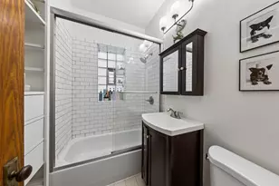 2434 N Albany Ave, Chicago, IL 60647 - Photo 12