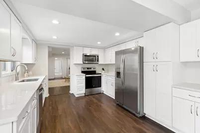 1470 Saint Tropez Court, Highland Park, IL 60035 - Photo 10