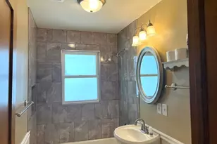 203 Oneill St, Joliet, IL 60436 - Photo 16