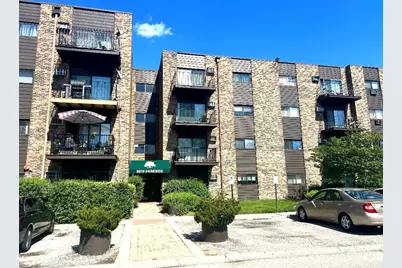 8970 N Parkside Avenue #416, Des Plaines, IL 60016 - Photo 1