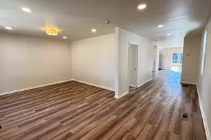 2750 S Sacramento Ave, Chicago, IL 60623 - Photo 4