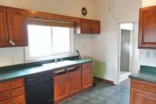 1412 Edgar Ave, Mattoon, IL 61938 - Photo 6