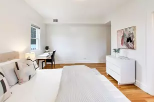 2157 W Erie St, Chicago, IL 60612 - Photo 16