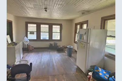 313 N 5th Street, Watseka, IL 60970 - Photo 8