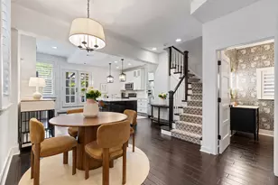 2626 N Wayne Ave, Chicago, IL 60614 - Photo 2