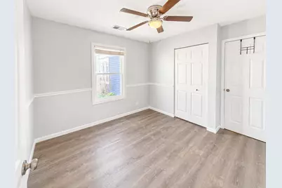 828 Huron Court, Carol Stream, IL 60188 - Photo 12