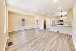 3723 S Winchester Ave, Chicago, IL 60609 - Photo 2