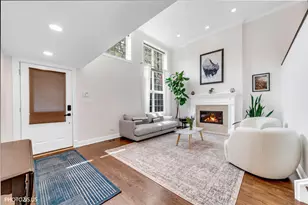 1718 W Superior St, Chicago, IL 60622 - Photo 8