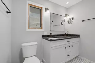 822 S Chester Ave, Park Ridge, IL 60068 - Photo 22