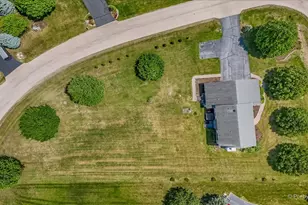 6701 Debbie Ln, Marengo, IL 60152 - Photo 42