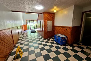 870 E Old Willow Road E, Prospect Heights, IL 60070 - Photo 8