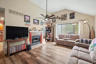 2612 Natalie Dr, Champaign, IL 61822 - Photo 8