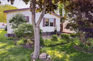 38569 N Sheridan Rd, Beach Park, IL 60099 - Photo 28