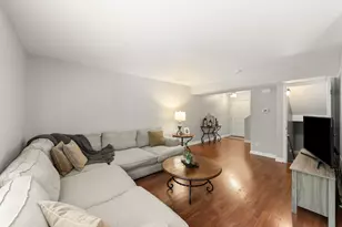 16629 Willow Walk Dr, Lockport, IL 60441 - Photo 4