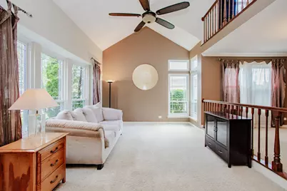 1020 Pembridge Road, Lake Zurich, IL 60047 - Photo 6