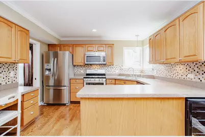 1020 Pembridge Road, Lake Zurich, IL 60047 - Photo 12