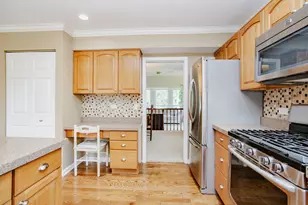 1020 Pembridge Rd, Lake Zurich, IL 60047 - Photo 14
