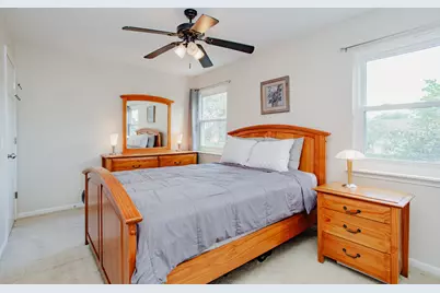 1020 Pembridge Road, Lake Zurich, IL 60047 - Photo 28