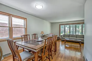 6651 N Oconto Ave, Chicago, IL 60631 - Photo 4