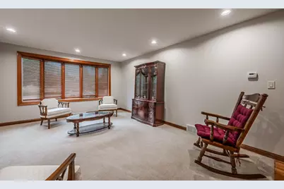 5N411 Andrene Lane, Itasca, IL 60143 - Photo 4
