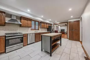5N411 Andrene Ln, Itasca, IL 60143 - Photo 12