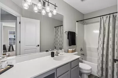 222 Bakers Drive W #222, Lakemoor, IL 60051 - Photo 12