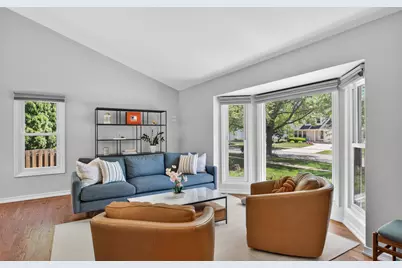 1205 Ardmore Drive, Naperville, IL 60540 - Photo 10
