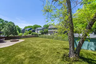 1205 Ardmore Dr, Naperville, IL 60540 - Photo 56