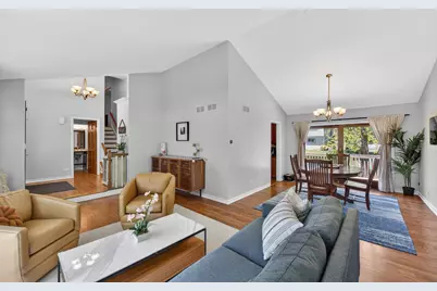 1205 Ardmore Drive, Naperville, IL 60540 - Photo 12