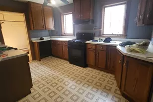 900 W Jackson St, Ottawa, IL 61350 - Photo 10