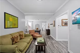 7144 S Ingleside Ave, Chicago, IL 60621 - Photo 2