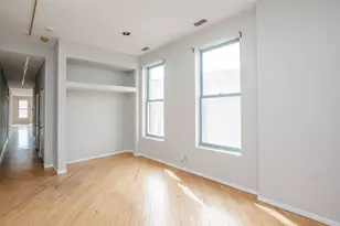 952 N Noble St, Chicago, IL 60642 - Photo 8