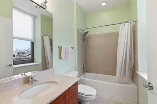 3140 N Sheffield Ave, Chicago, IL 60657 - Photo 16