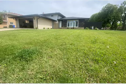 1801 E Aztec Lane, Mount Prospect, IL 60056 - Photo 24