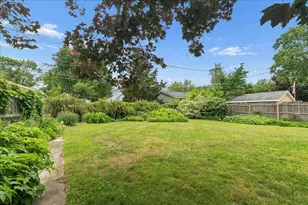 812 Campbell St, Joliet, IL 60435 - Photo 44