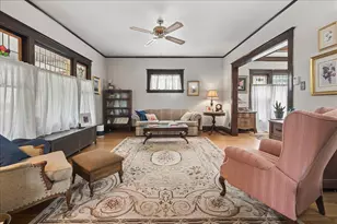 812 Campbell St, Joliet, IL 60435 - Photo 10