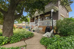 812 Campbell St, Joliet, IL 60435 - Photo 38