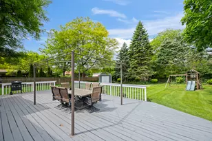 16 S Maple Ln, Prospect Heights, IL 60070 - Photo 16